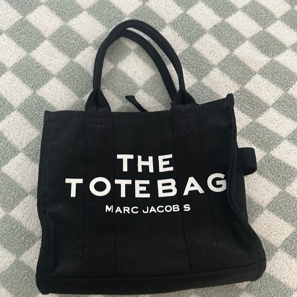 Small Marc Jacob The Tote Bag Black